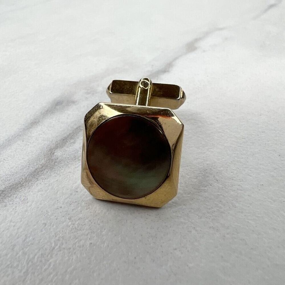 Swank Vintage Gold Tone Abalone Shell Inlay Single Cufflink
